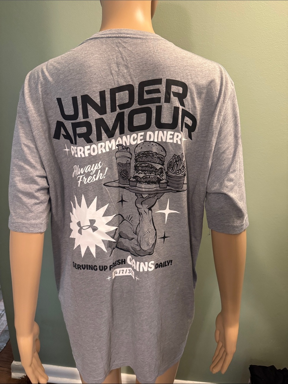 Under Armour Gray Graphic 'Performance Diner' Short Sleeve Tee